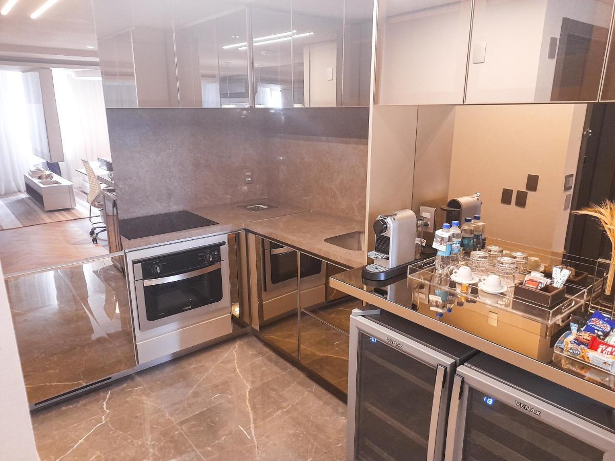 Art Hotel Transamerica Collection Porto Alegre Buitenkant foto A kitchen in a private home