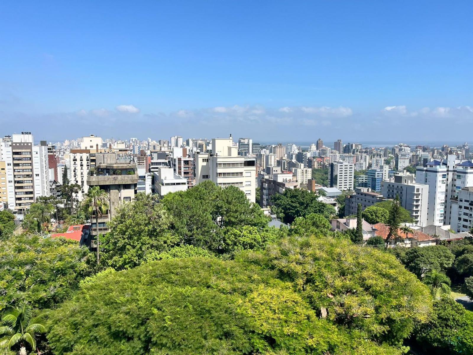 Art Hotel Transamerica Collection Porto Alegre Buitenkant foto View of the city from the top of the Torre de TV Gaúcha.