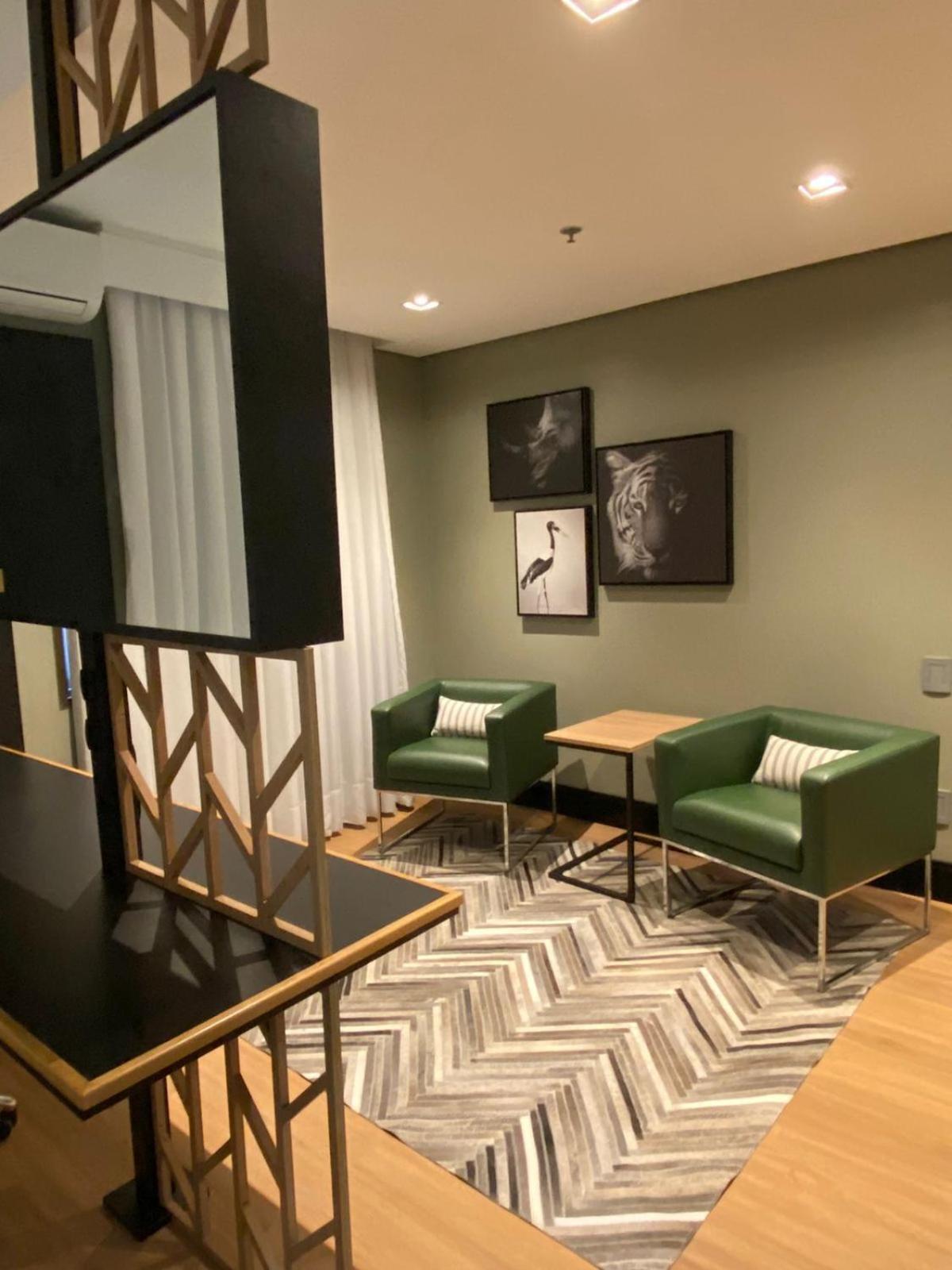 Art Hotel Transamerica Collection Porto Alegre Buitenkant foto The lounge at Cape Town International Airport